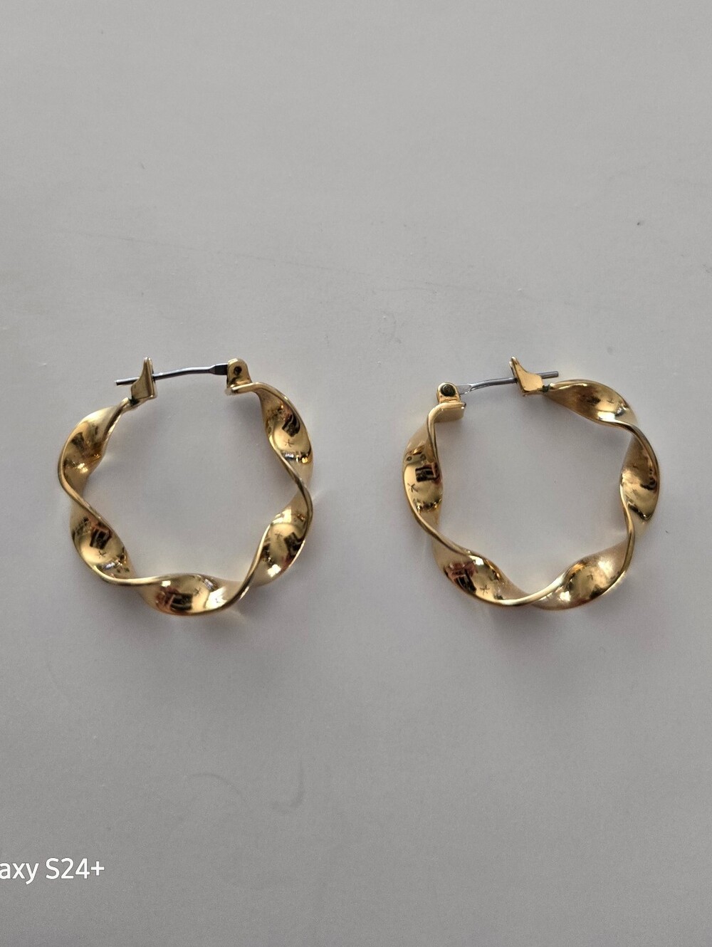 Brass Gold-tone Twisted Ribbon Hoop Pierced Earrings